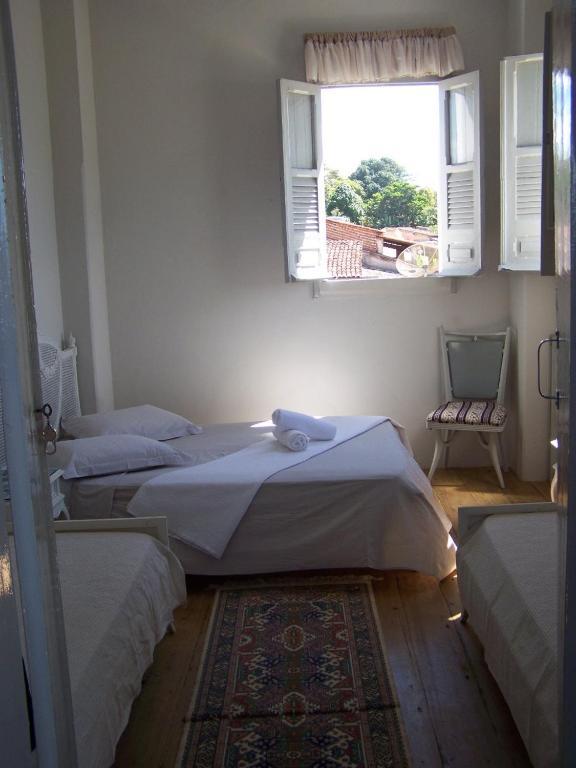 Casarao Verde Hostel Ітакаре Номер фото